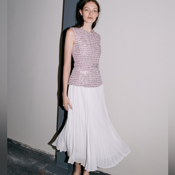 Self-Portrait NWOT PINK BOUCLE CHIFFON MIDI DRESS - Picture 3 of 7